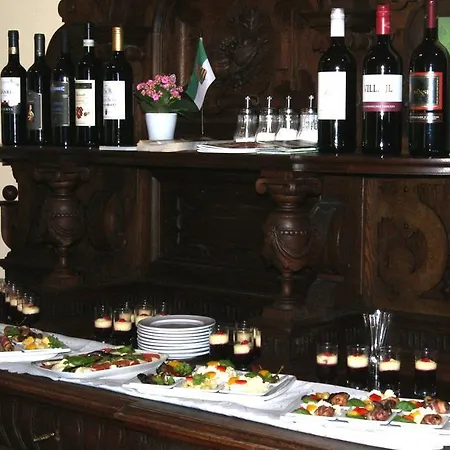 Гостевой дом Hofgaertnerei 4*